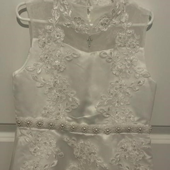 Bonnie Jean First Communion Dress - Picture 2 of 5